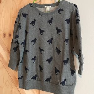 BNWOT forever 21 horse 3/4 sleeve sweat shirt